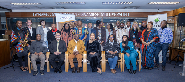 Group%20photo%20of%20attendees,%20panelists,%20contributors%20of%20book%20launch%20of%20Faces%20and%20phases%20of%20Albert%20Luthuli