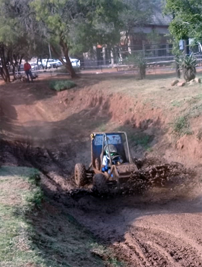 Mud and guts and glory for Unisa motorsport design teams 3.png