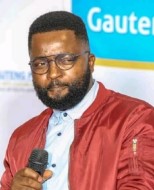 Dr_Mukhove_Masutha.jpg