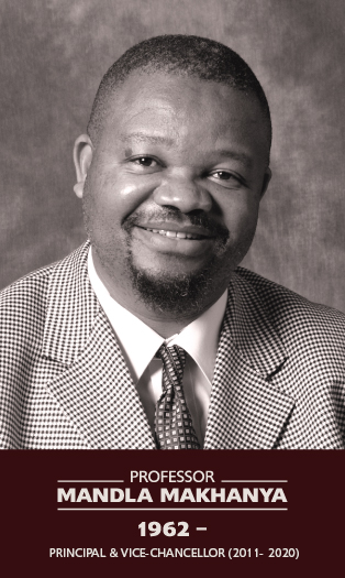 Mandla Makhanya