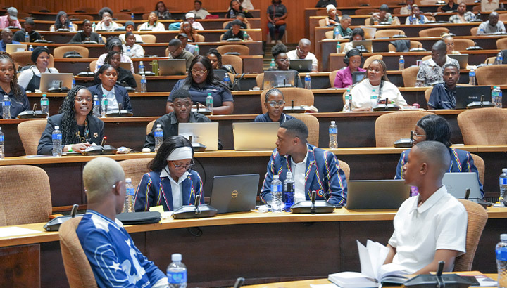 Unisa-student-debate--body-2.jpg
