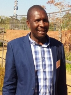 Dr_Tshimangadzo_J_Makhanikhe_b.jpg