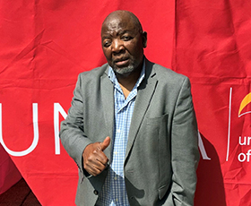 Dr%20Mofokeng%20Makhetha_Body.jpg