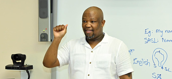 Facilitator%20Isaac%20Monchwe_body1.jpg