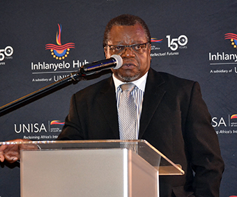 Prof%20Mpofu%202_Body.jpg